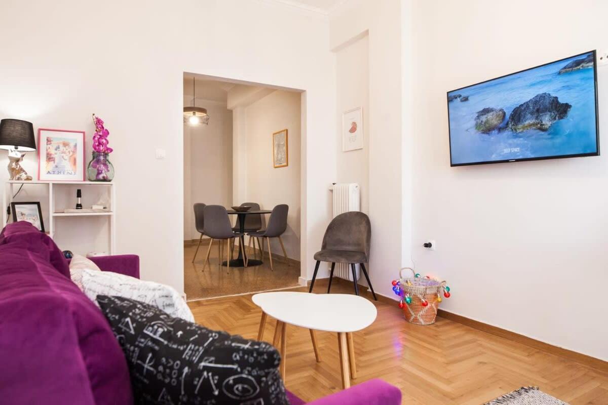 Contemporary Stylish Apartment Located Near Metaxourgeio Area Ateny Zewnętrze zdjęcie